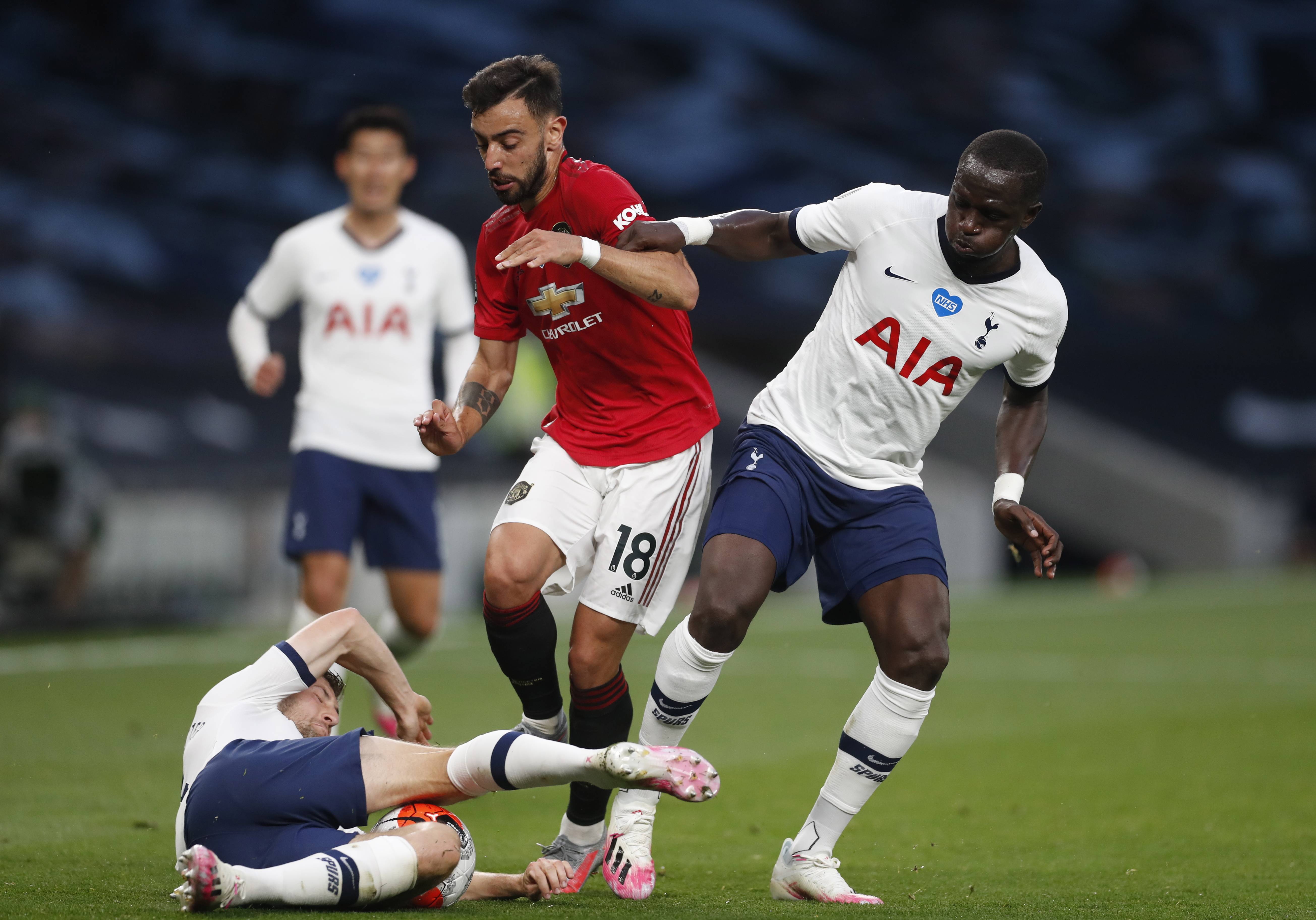 供了一个相 供了一个相